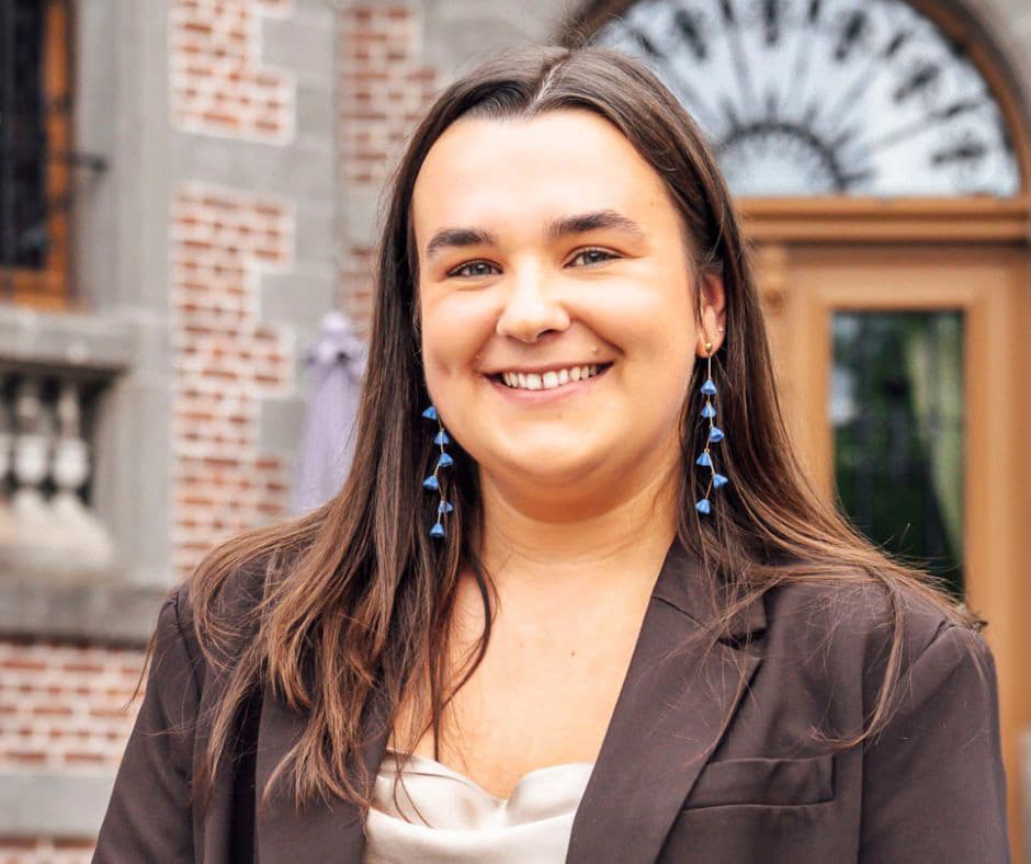 Dr. Laura Hoekx